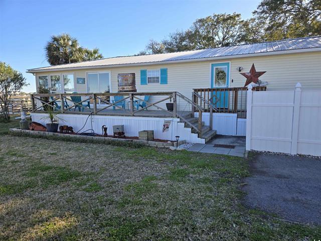 MLS# 2508613
$299,900.00
3 BR, 2 BA
333 Yucca Cir., Murrells Inlet, SC 29576
Waterford Oaks Manufactured Home Community - Leased Land